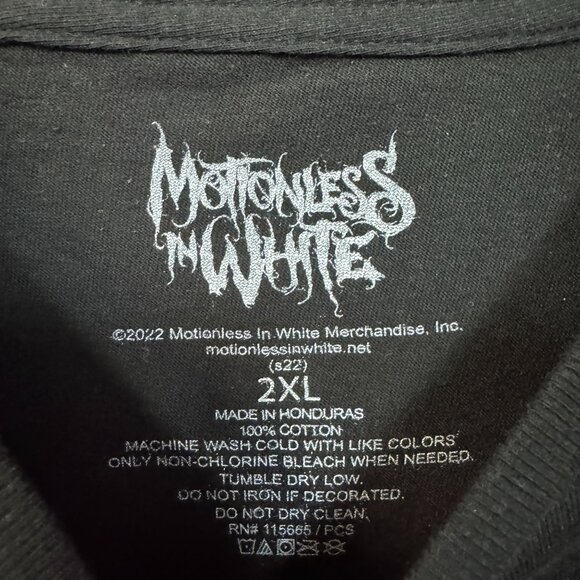 Motionless in White Scoring the End of the World Band Tee 2X - Picture 4 of 4